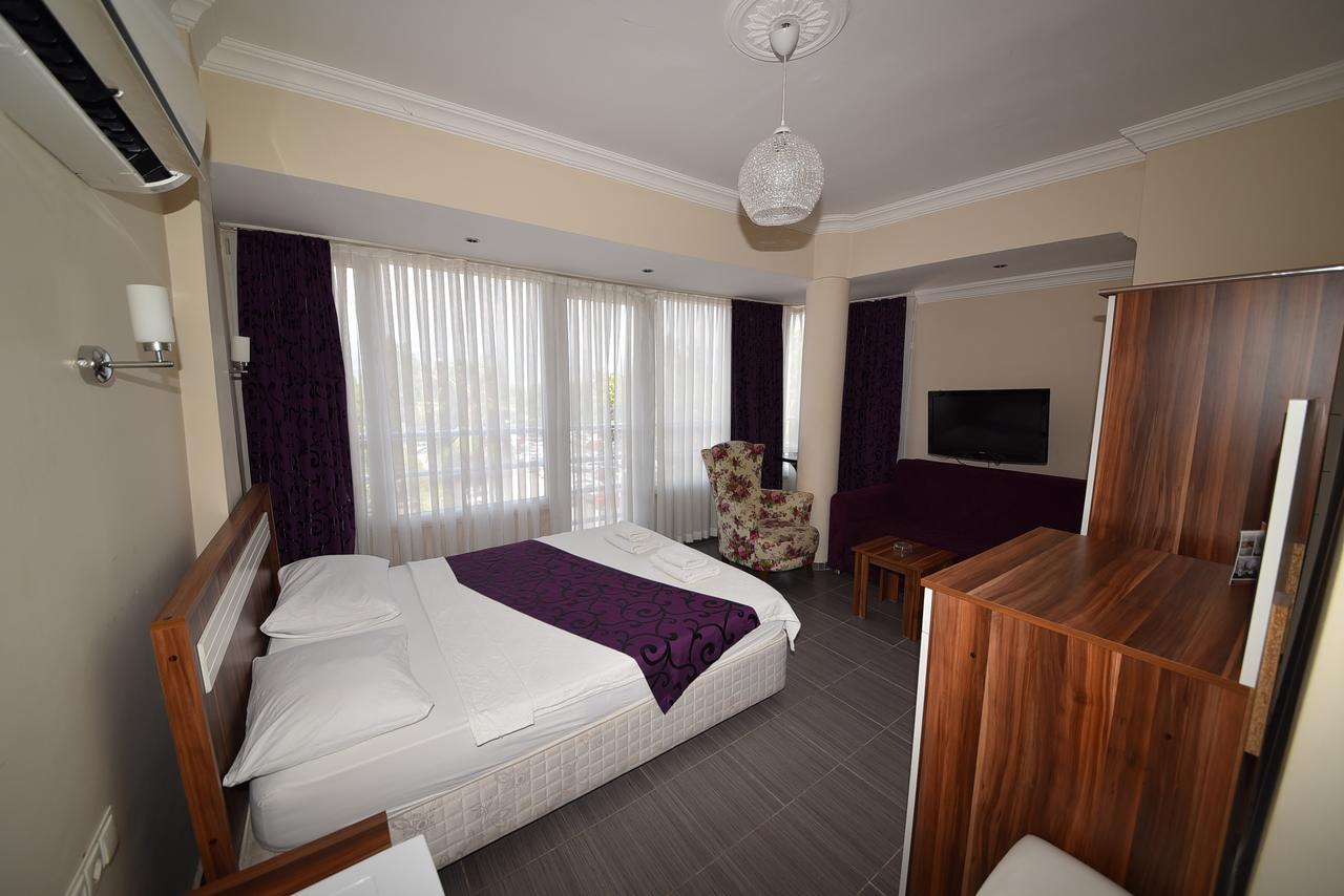 Feryil Li̇Man Hotel Fethiye Bagian luar foto
